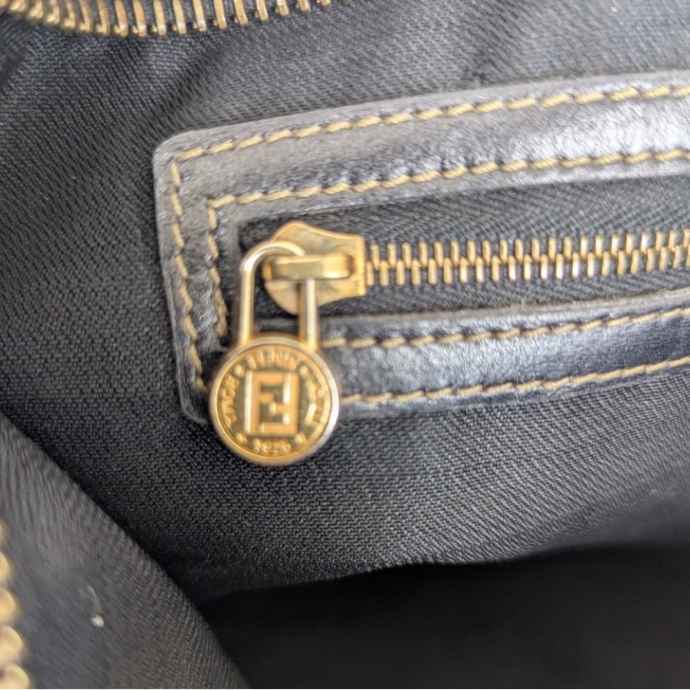 FENDI Black and Taupe Striped Crossbody or Shoulder Bag VTG - Picture 9 of 16